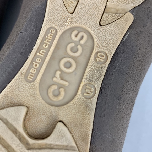 Crocs - Picture 9 of 10